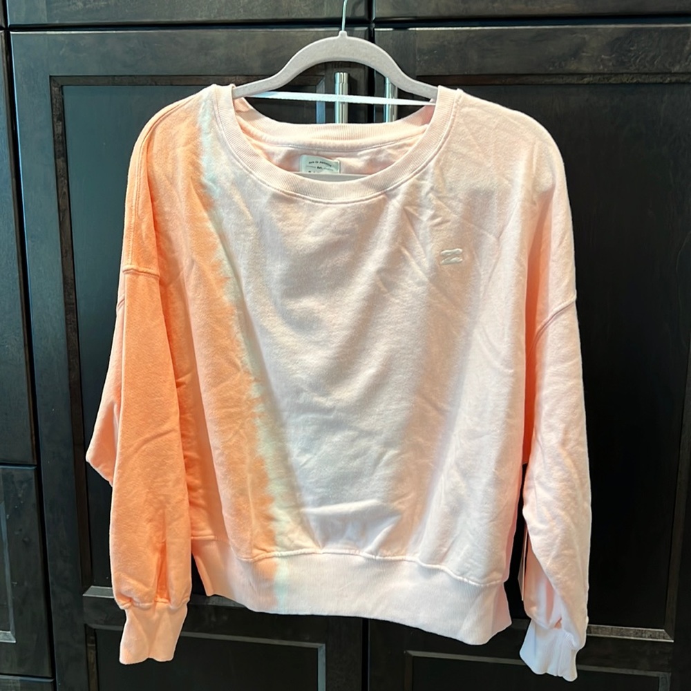 Billabong ladies juniors size large NWT